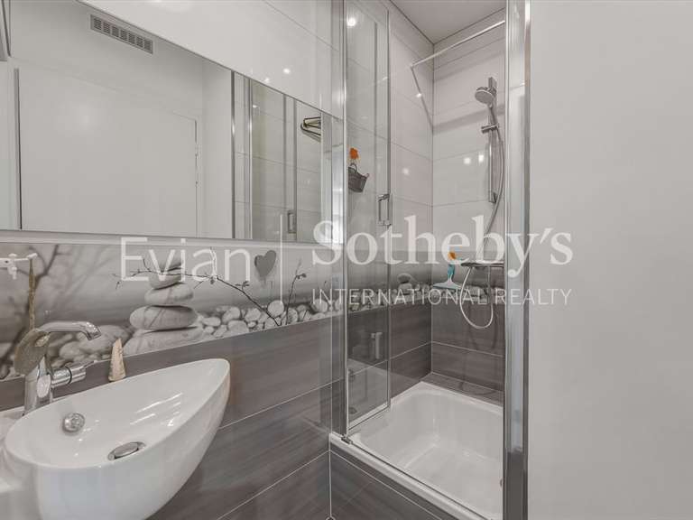Appartement Amphion-les-bains - 3 chambres - 118m²