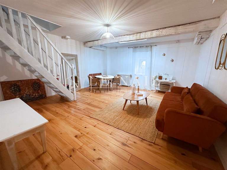 Maison Ancenis - 12 chambres - 675m²