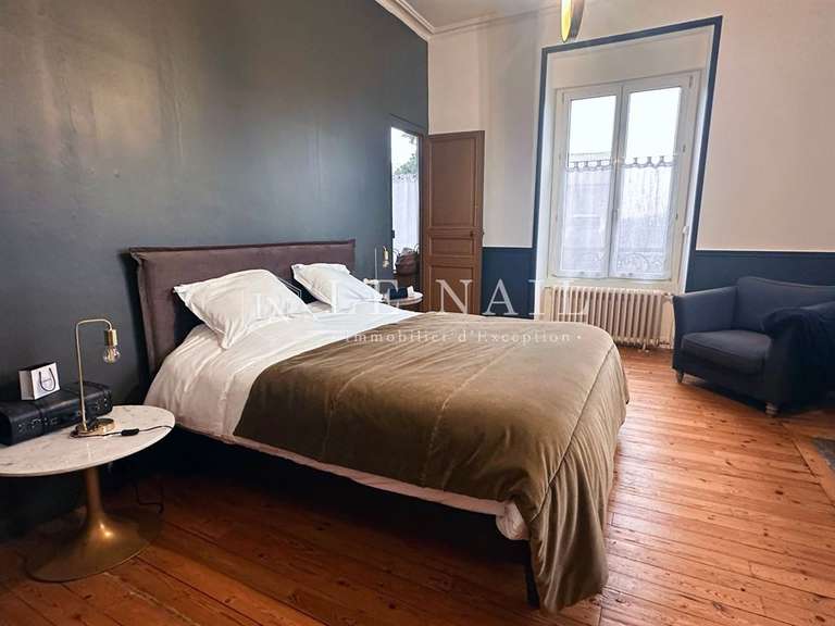 Maison Ancenis - 12 chambres - 675m²