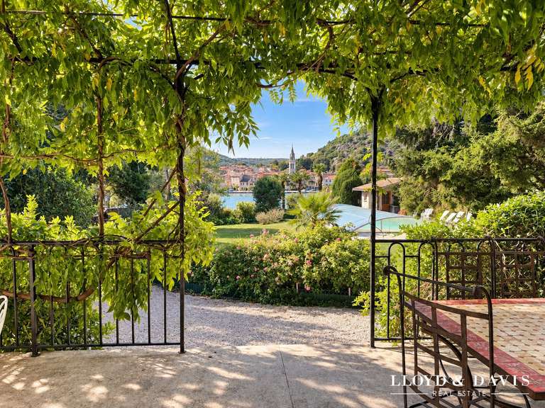 Maison Andancette - 10 chambres - 480m²