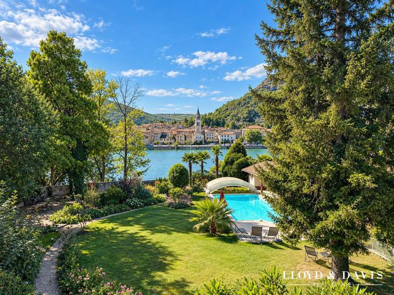Maison Andancette - 10 chambres - 480m²