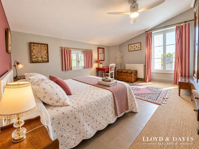 Maison Andancette - 10 chambres - 480m²