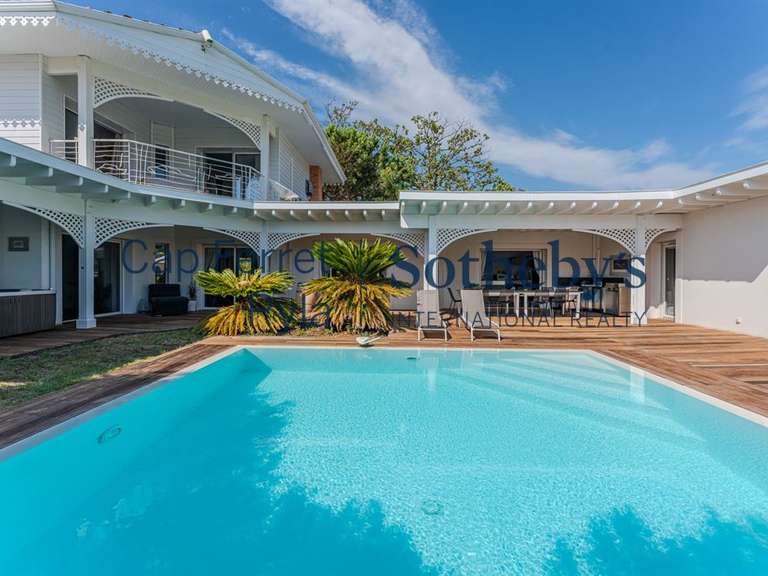 Maison Andernos-les-Bains - 6 chambres - 350m²