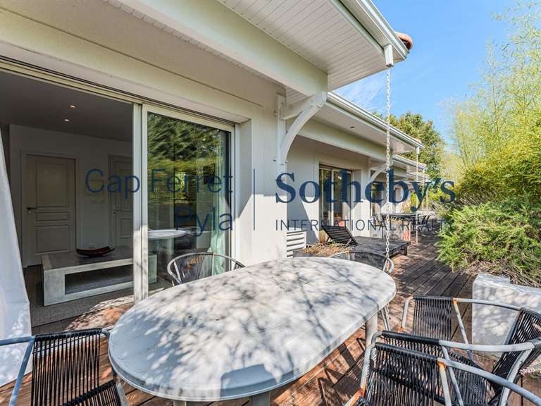 Maison Andernos-les-Bains - 6 chambres - 350m²