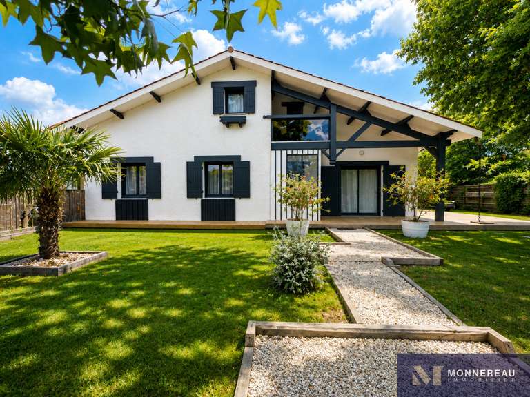 Villa Andernos-les-Bains - 5 chambres - 183m²