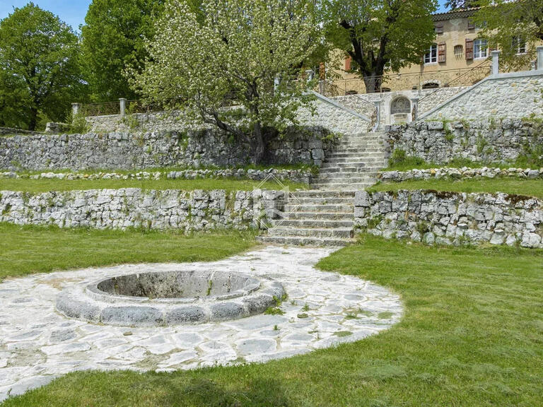 Château Andon - 10 chambres - 1000m²
