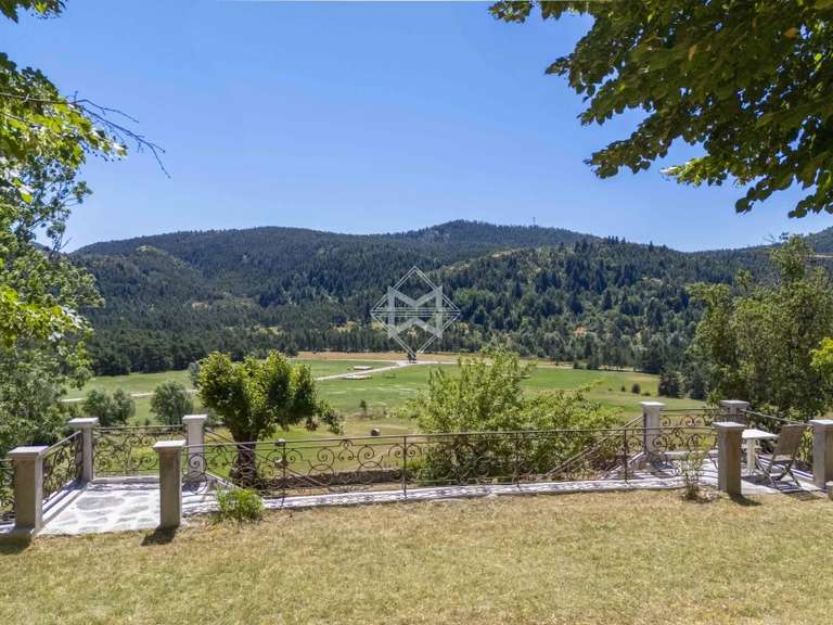 Château Andon - 10 chambres - 1000m²