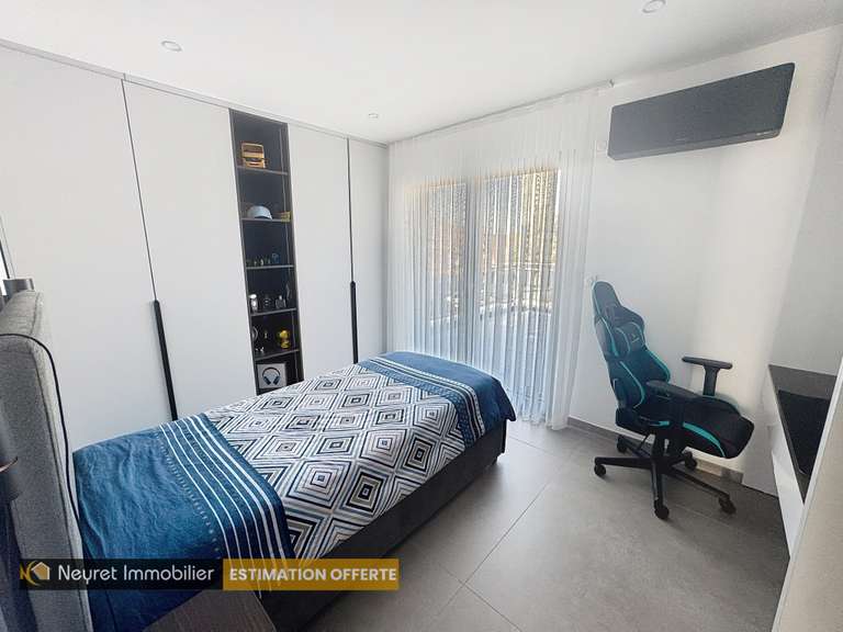 Maison Andrézieux-Bouthéon - 5 chambres - 237m²