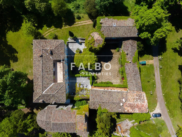 Château Anduze - 13 chambres - 1819m²