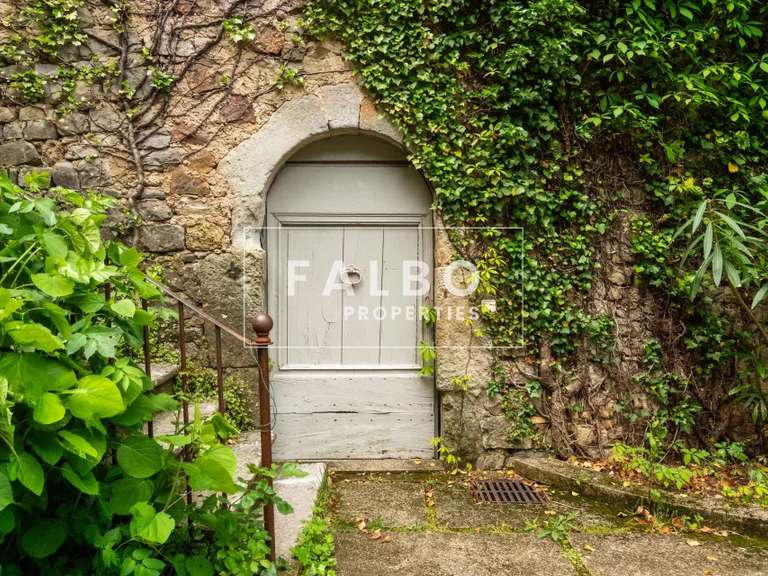 Château Anduze - 13 chambres - 1819m²
