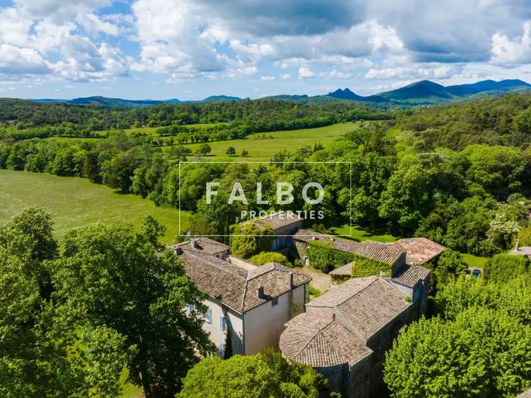 Château Anduze - 13 chambres - 1819m²