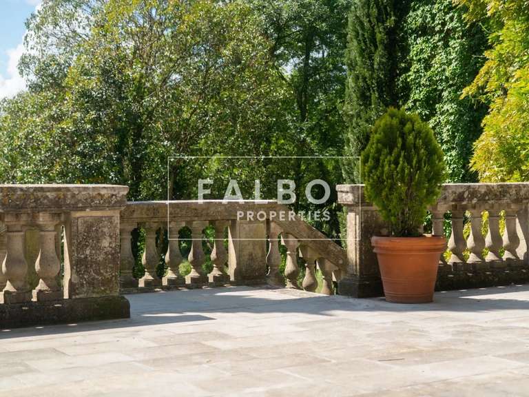 Château Anduze - 13 chambres - 1819m²