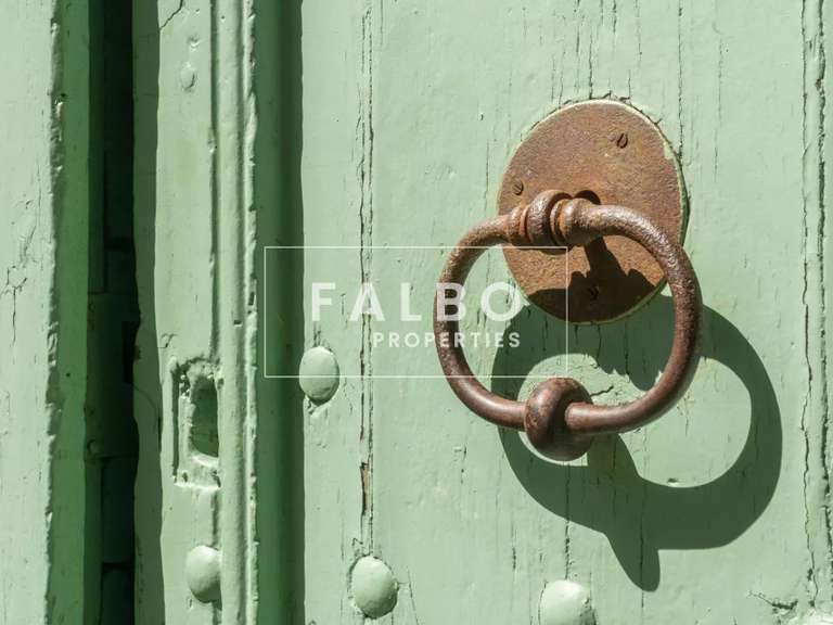 Château Anduze - 13 chambres - 1819m²