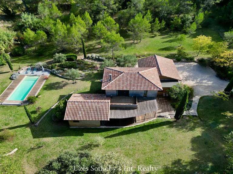 House Anduze - 3 bedrooms - 205m²