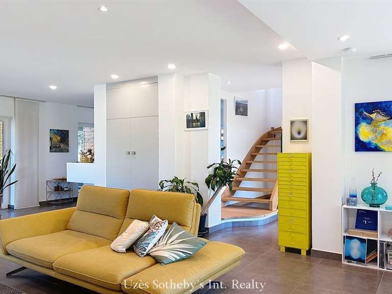 House Anduze - 3 bedrooms - 205m²