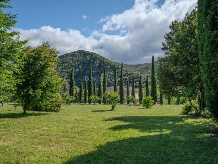 Maison Anduze - 6 chambres - 360m²