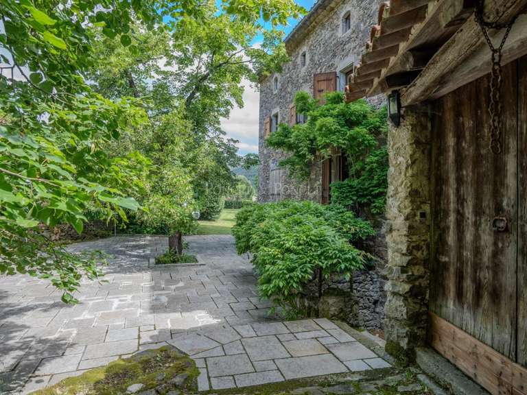 Maison Anduze - 6 chambres - 360m²
