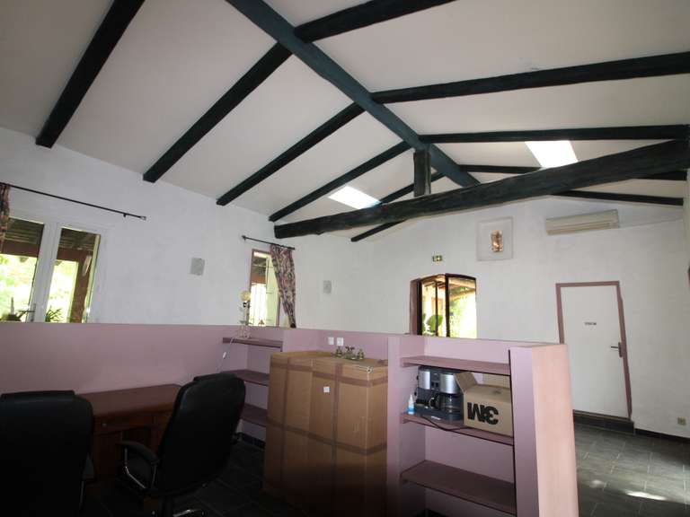 Maison Anduze - 19 chambres - 750m²