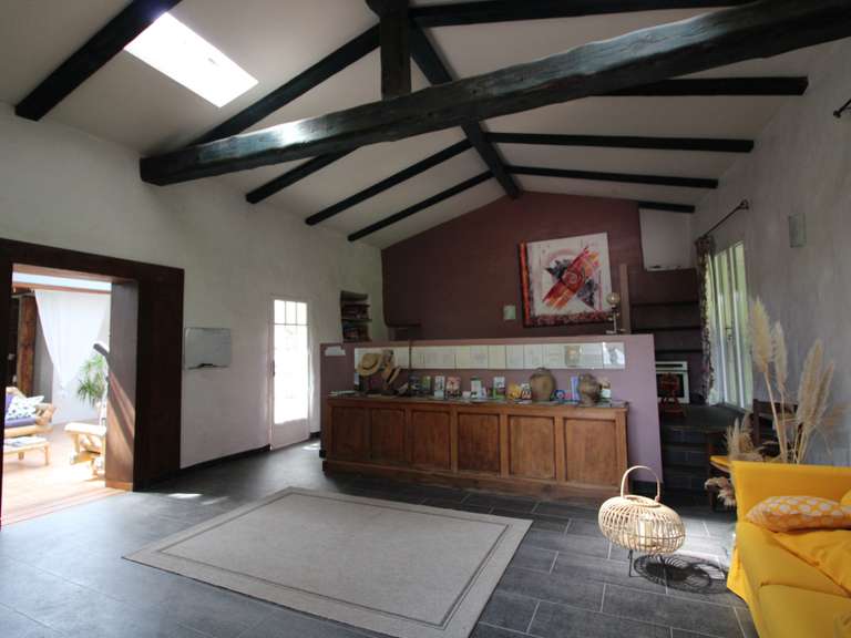 Maison Anduze - 19 chambres - 750m²