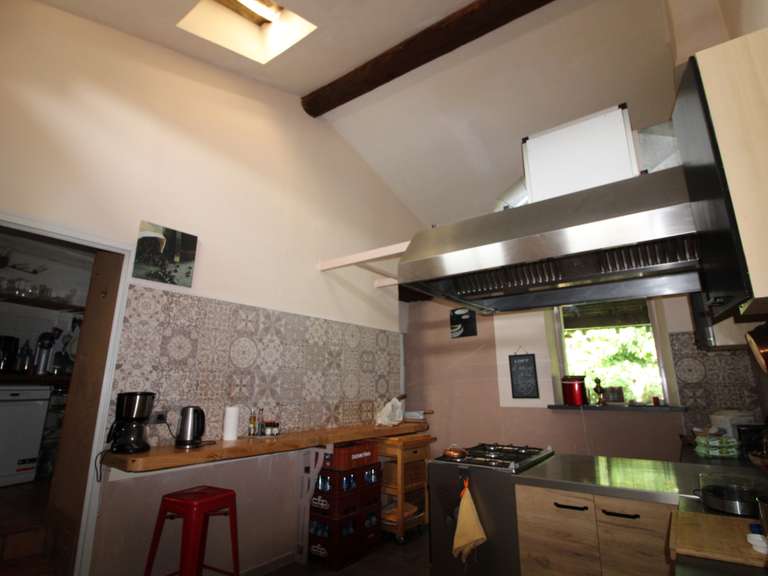 Maison Anduze - 19 chambres - 750m²