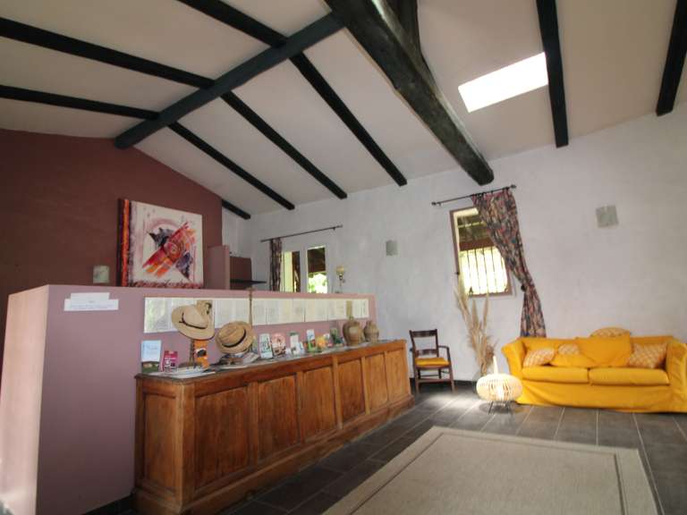 Maison Anduze - 19 chambres - 750m²