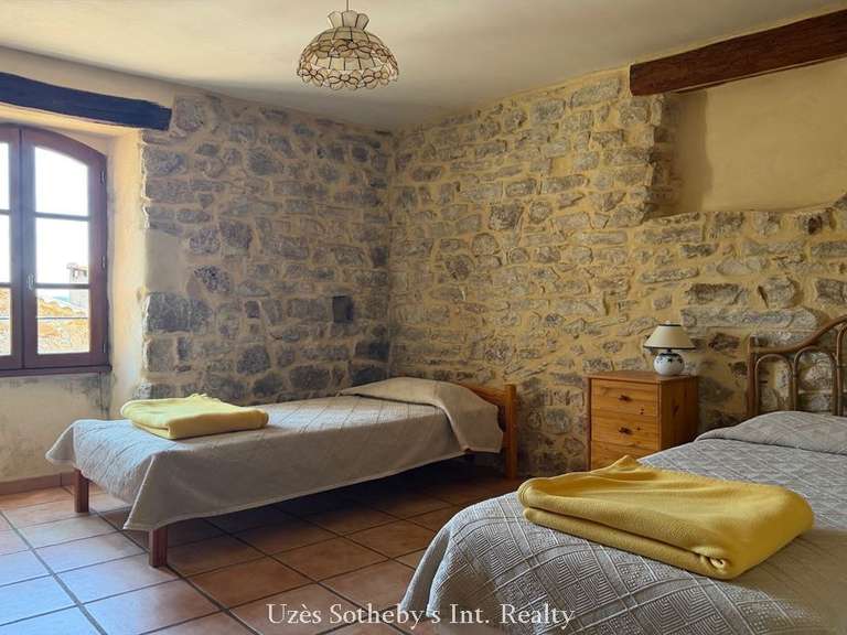 Maison Anduze - 20 chambres - 847m²