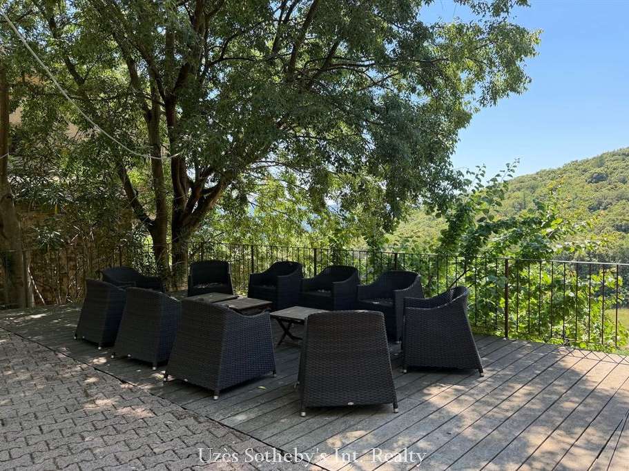 House Anduze