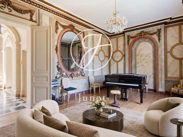 Château Anet - 9 chambres - 515m²