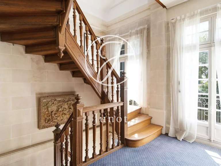 Château Anet - 9 chambres - 515m²