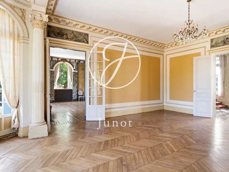 Château Anet - 9 chambres - 515m²