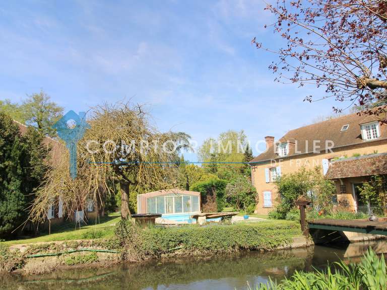 House Anet - 8 bedrooms - 355m²