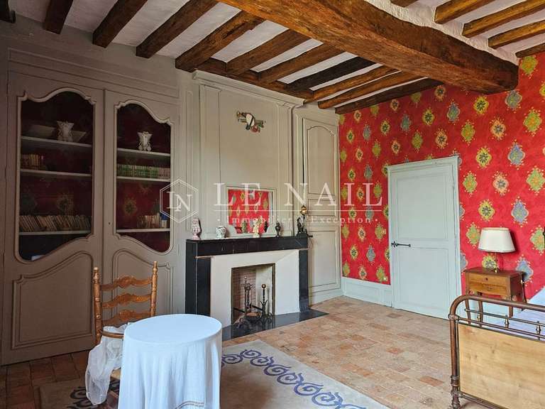 Château Angers - 12 chambres - 600m²