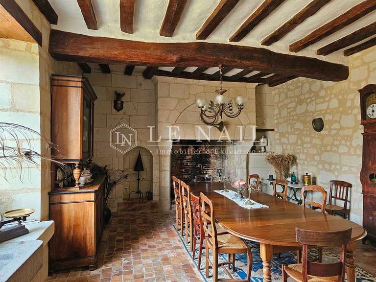 Château Angers - 12 chambres - 600m²