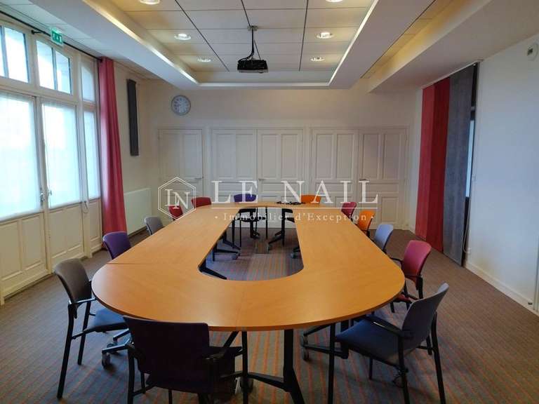 Château Angers - 15 chambres - 1100m²