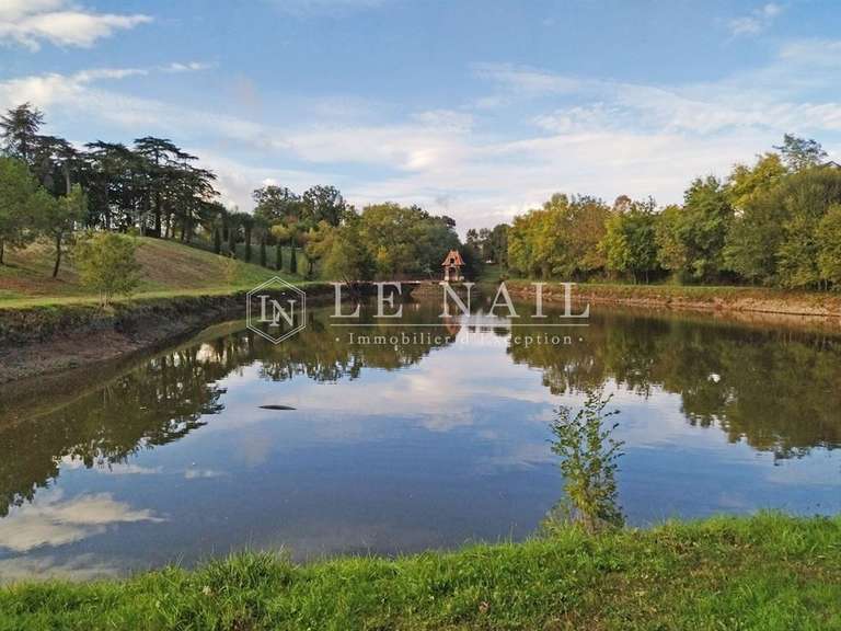 Château Angers - 15 chambres - 1100m²