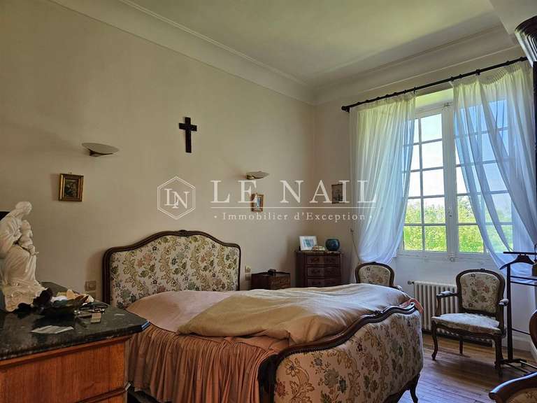 Château Angers - 5 chambres - 450m²