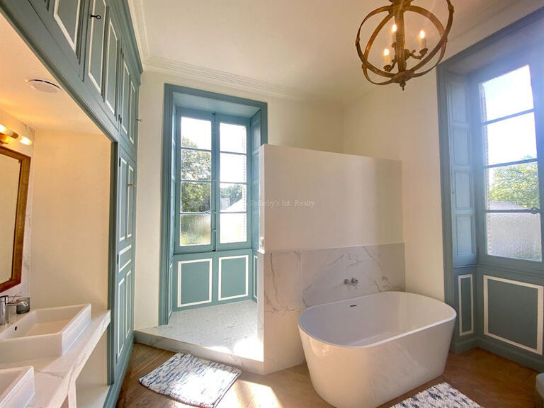 House Angers - 875m²