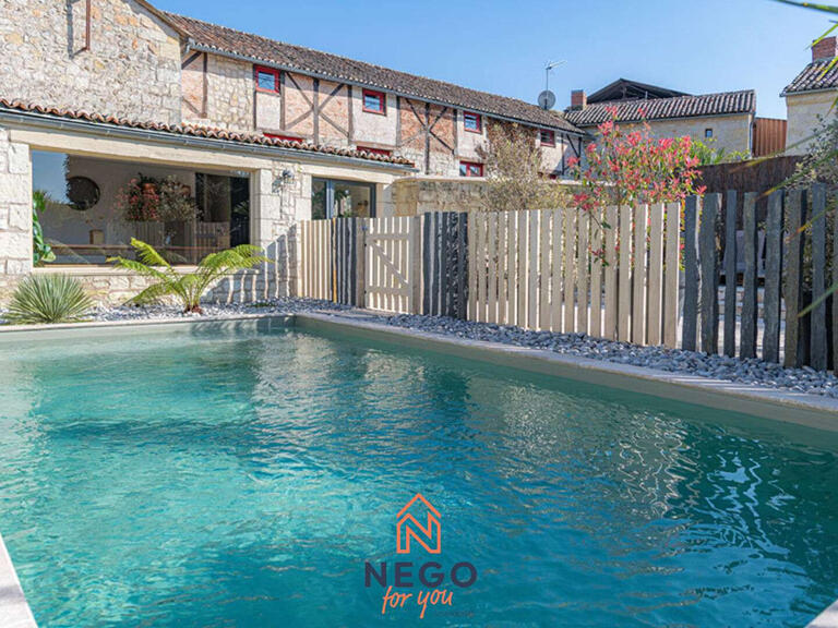 House Angers - 11 bedrooms