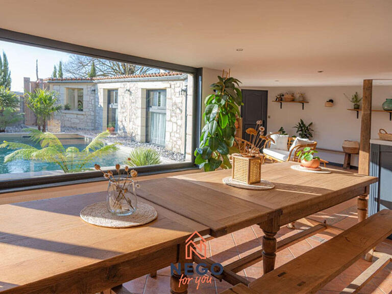 House Angers - 11 bedrooms