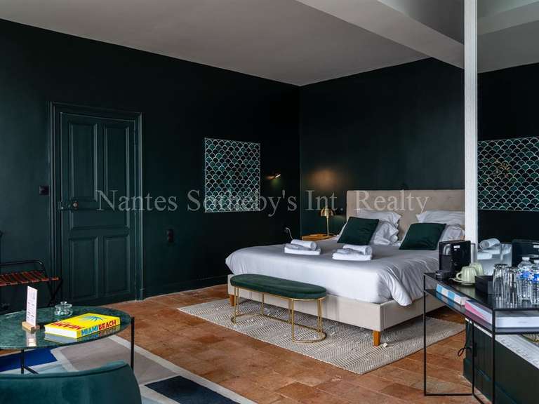 Maison Angers - 10 chambres - 576m²