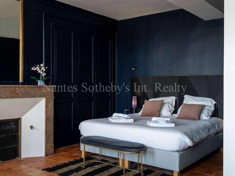 Maison Angers - 10 chambres - 576m²