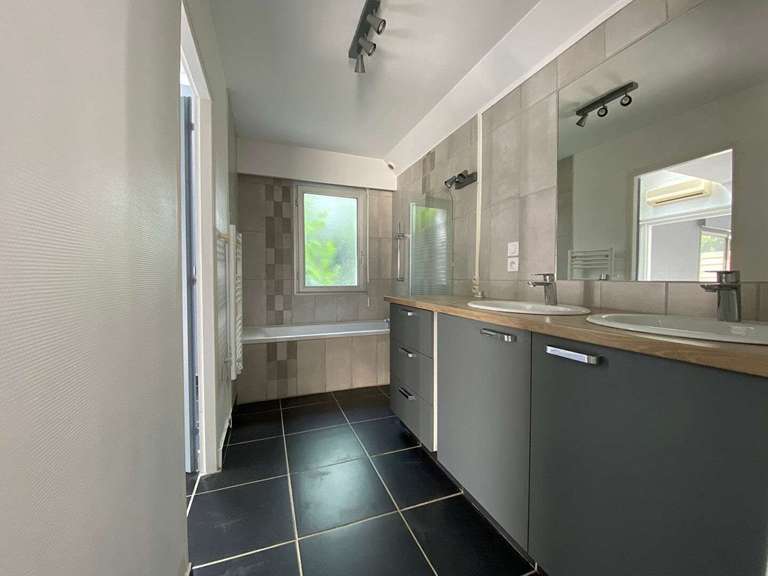 House Angers - 5 bedrooms