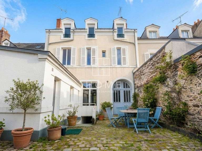 Maison Angers - 7 chambres