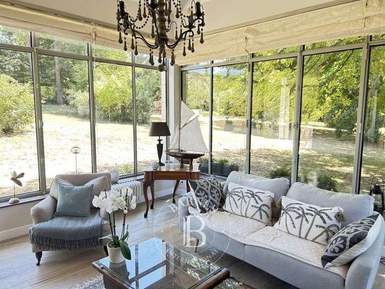 Maison Angers - 11 chambres - 680m²