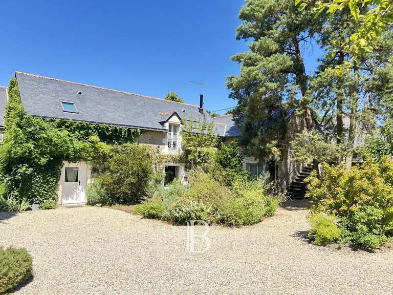 Maison Angers - 11 chambres - 680m²