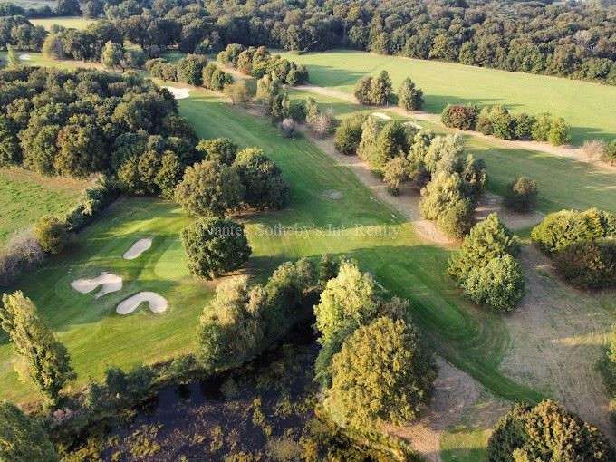 Propriété Angers - 31 chambres - 3056m²