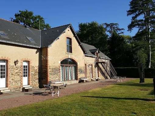 Propriété Angers - 31 chambres - 3056m²