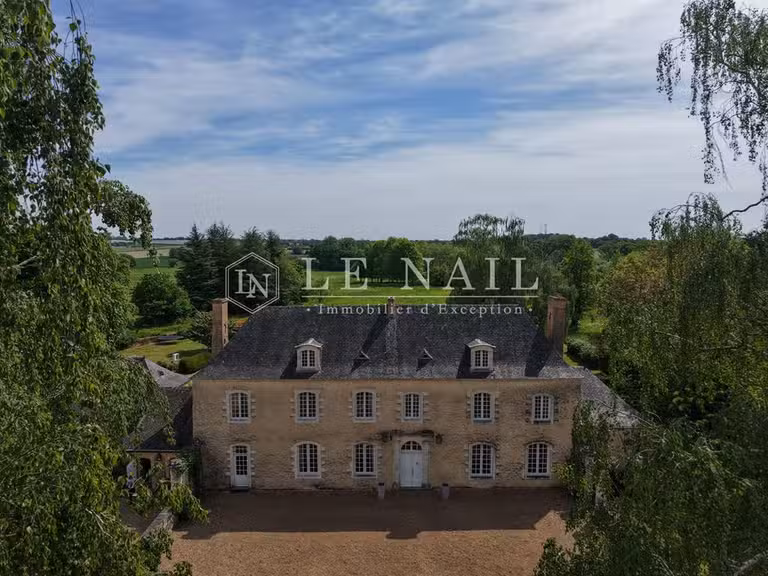 Propriété Angers - 9 chambres - 420m²