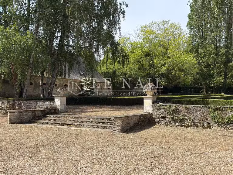 Propriété Angers - 9 chambres - 420m²