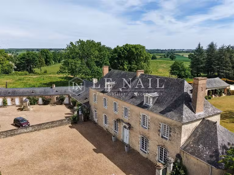 Propriété Angers - 9 chambres - 420m²